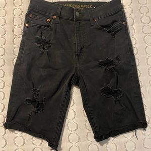 Black American Eagle flex fit Ripped Jean shorts